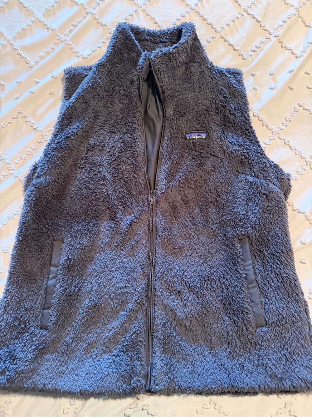 Patagonia Women's Charcoal Gray Sherpa Fleece Vest